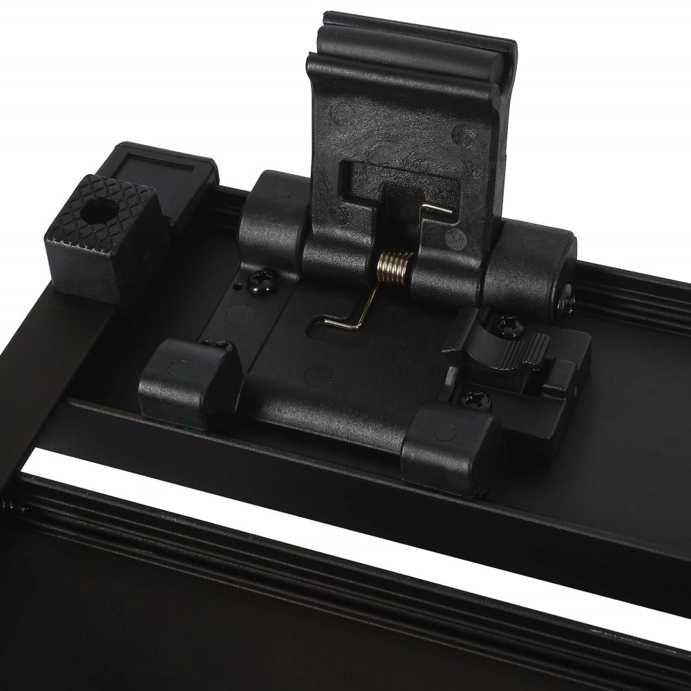 JOYO Guitto GPB-03 fixture block clamping a pedal
